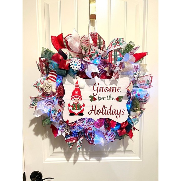 Handmade Christmas Gnome for the Holidays Ribbon Door Wreath 22 ins LED W36 - Picture 1 of 12